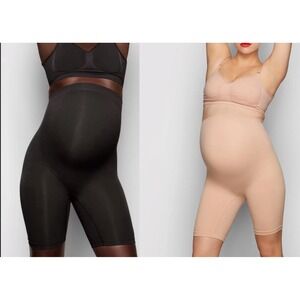 BUNDLE**SKIMS Maternity Sculpting Short Mid Thigh  Size L-XL
